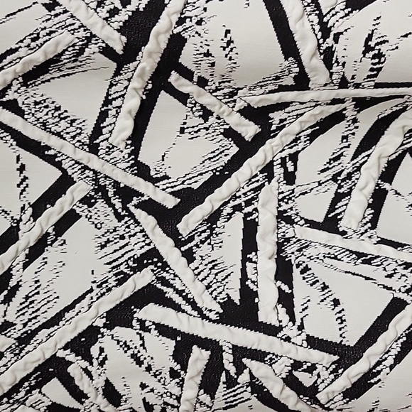 Haystacks Black and White Abstract Patterned Skirt Sz Large - Picture 2 of 4